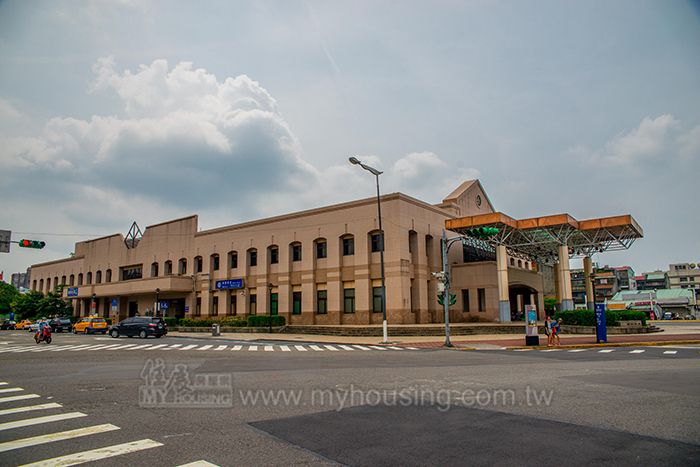 萬華車站停車場 2/20前免收費