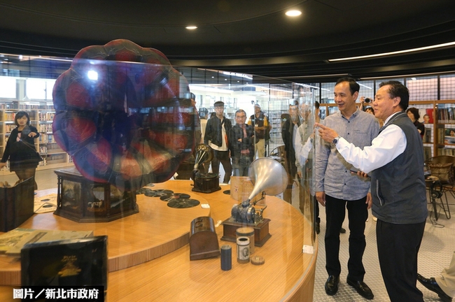 新北市圖三重南區分館 重新開幕