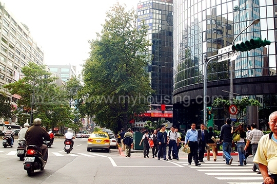 北市店王換人！ 東區778.5萬／坪改寫紀錄