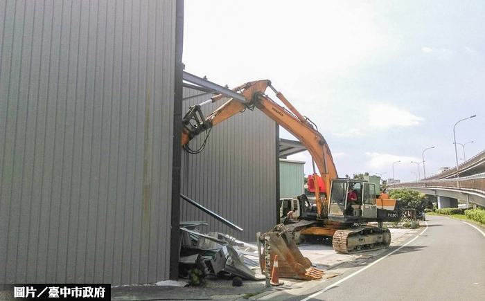 強拆農地違建  中市展公權力