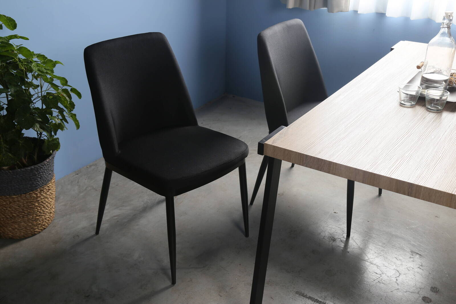 圖/布萊迪工業風餐椅