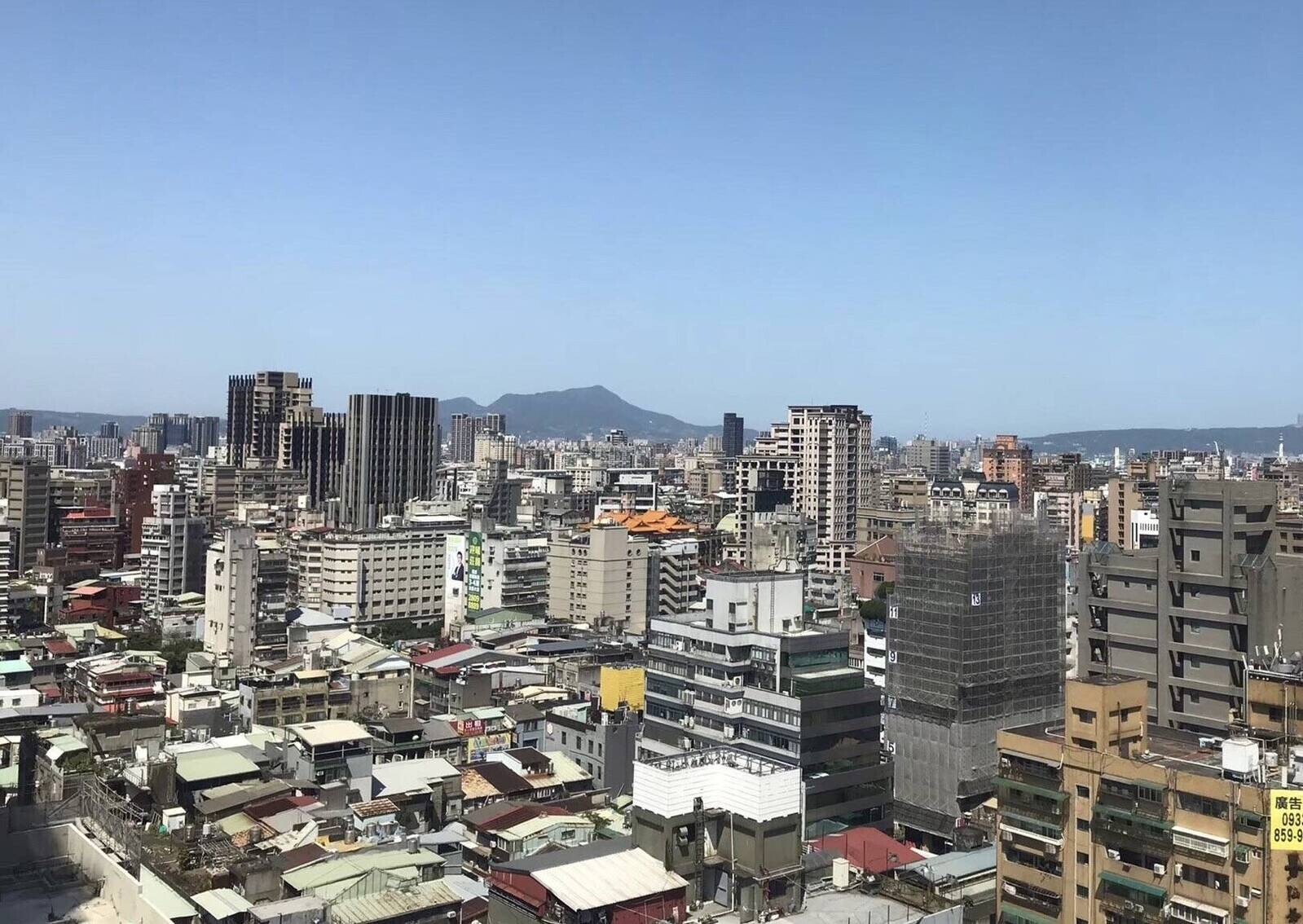 安新建經建議買房時理清目的與動機，在合適的安全總價帶挑選適合自己的產品。