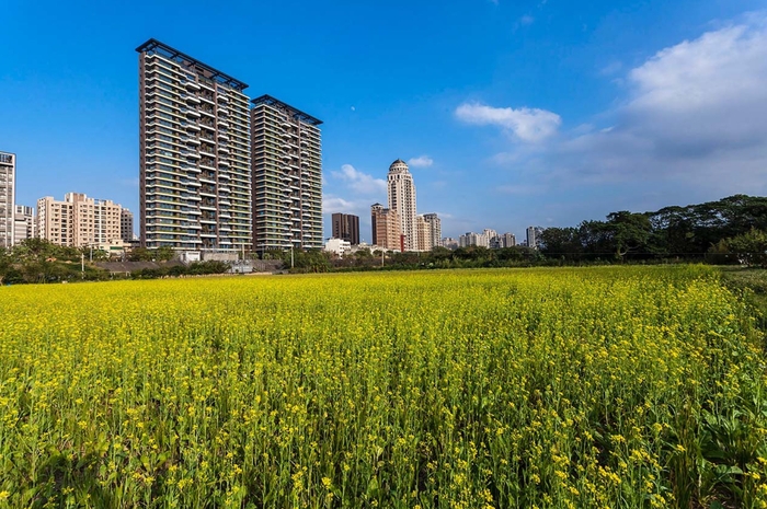 竹北聚富聚落頂級客最愛　南向水岸大宅層峰自住首選