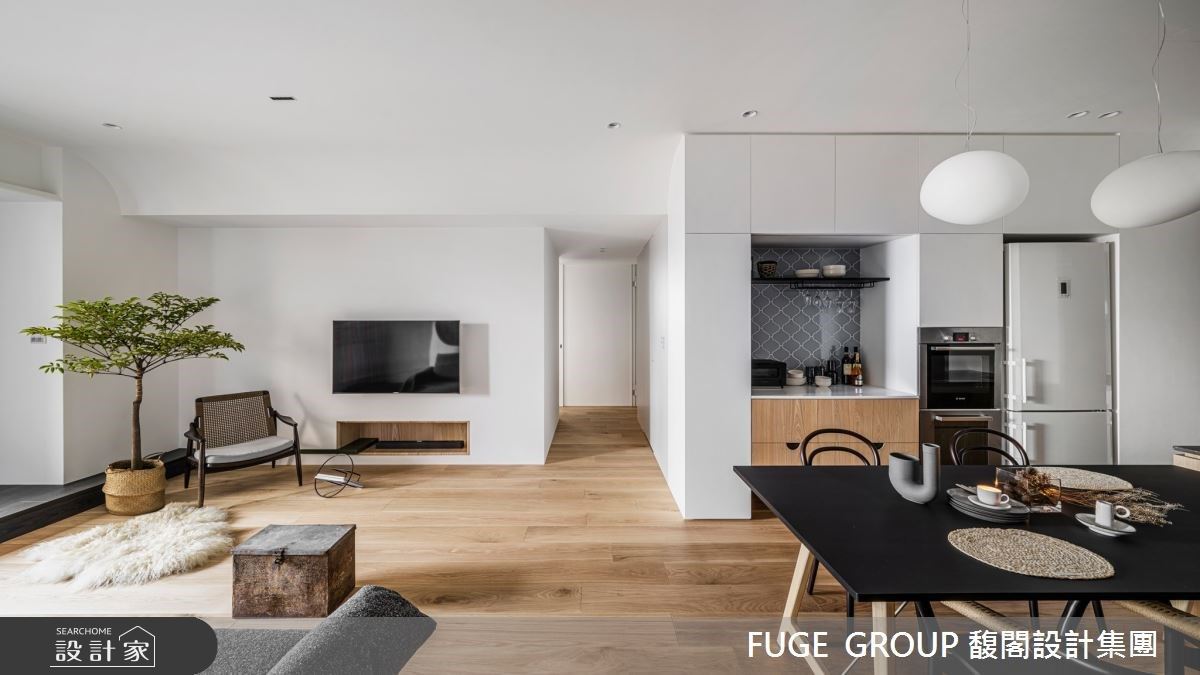 眼科醫生的溫潤系木質單身宅！一人一犬，細數簡單而美好的生活日常