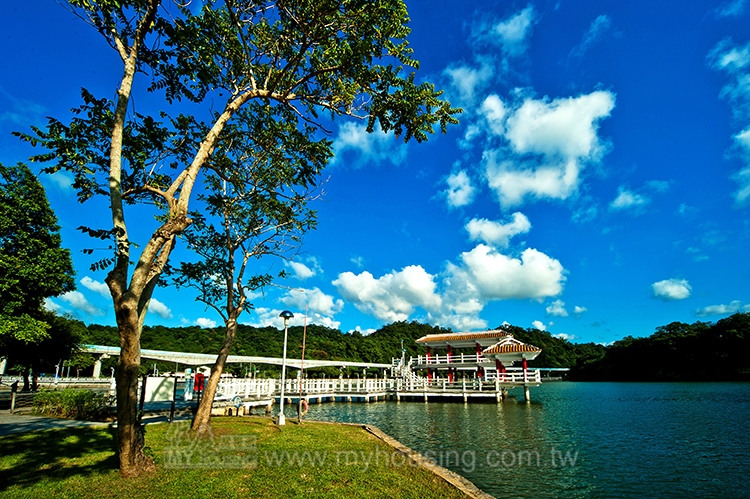 內湖「文心AIT」 交易單價持續下跌