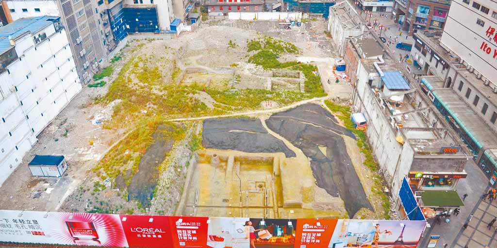 陸射三支箭 明年房市將偏緊