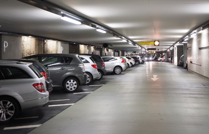 鄰居留「家有喜事」亂占車位！他見2物笑了：歡迎下次光臨