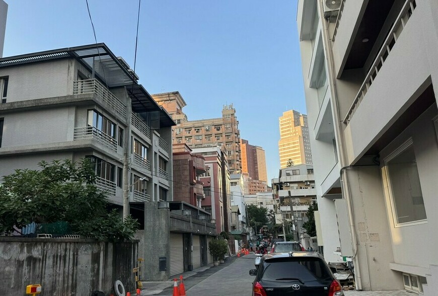 第一線仲介吶喊：成交不了不是不努力，是屋主「想要價」快把我們餓死 | ...