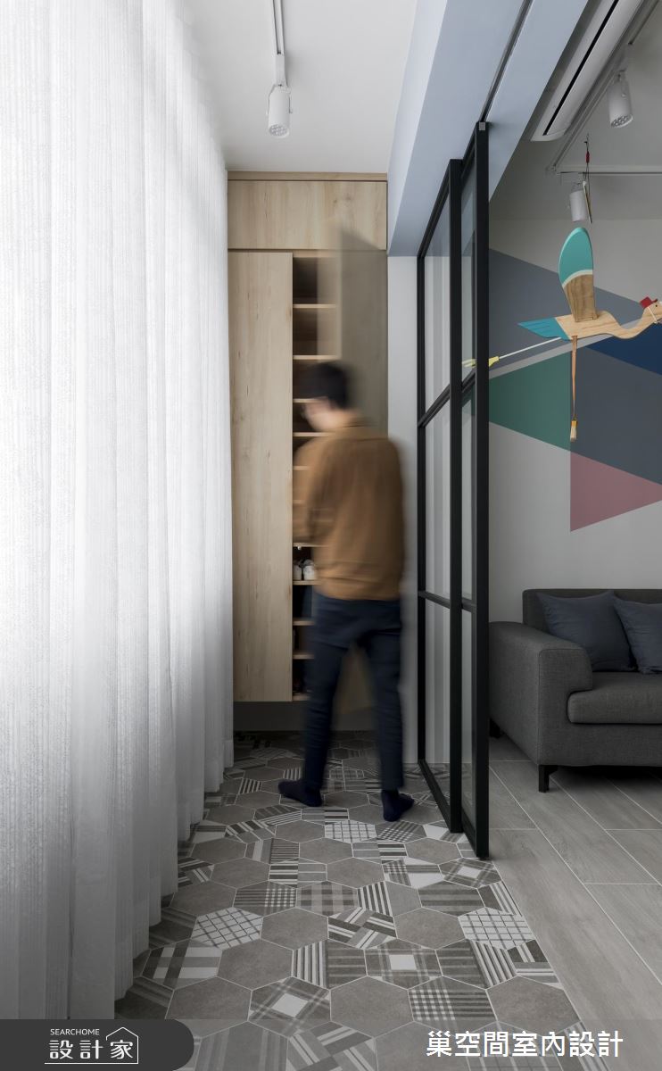 化身裁縫師與音樂家！翻新老屋啟動北歐風的藝術生活