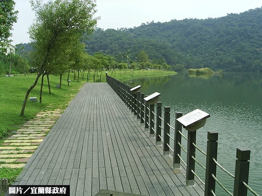 商圈轉型惹民怨　梅花湖遭『割地賠款』