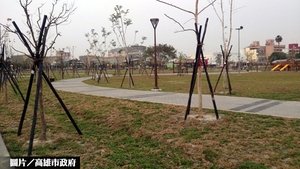 高雄林園公園  重新打造綠家園