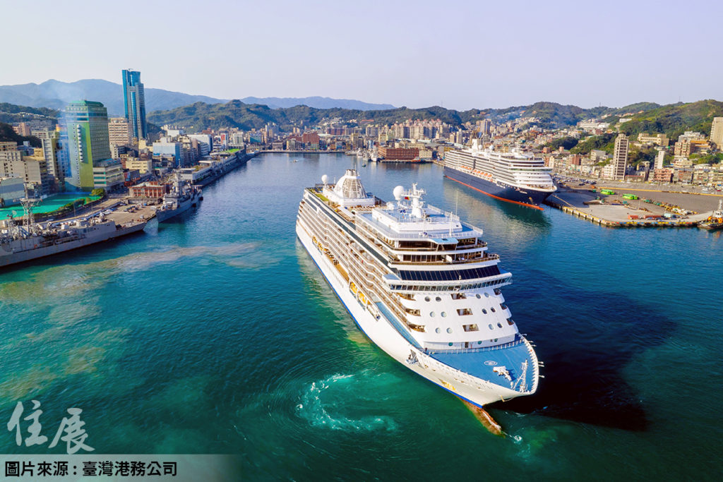 今年產值上看10億！睽違2年復航 國際郵輪再進基隆港「雙輪會」吸睛