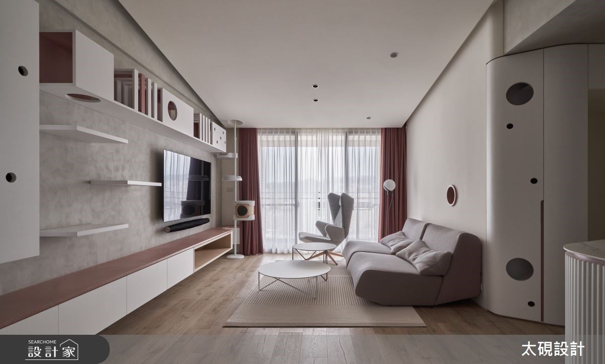 「喵！太喜歡這個家了！」24坪玫瑰粉現代風，實現讓4貓點頭的寵物共生宅