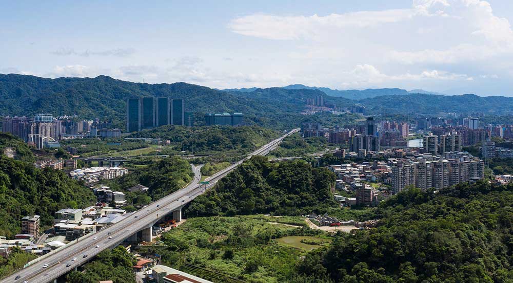 商辦行情熱 南港新完工潮帶漲租金走勢