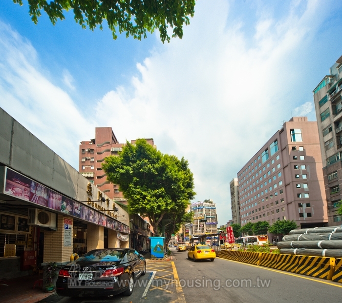 東門南門市場改建　暫遷華光社區