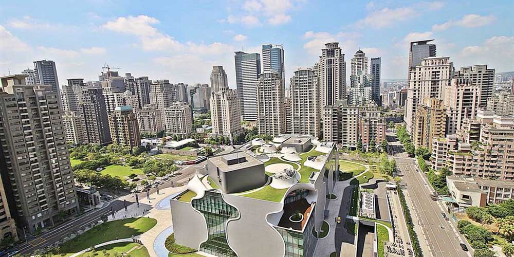 七期卡位戰 忠泰建設海砸8.88億買整排透店