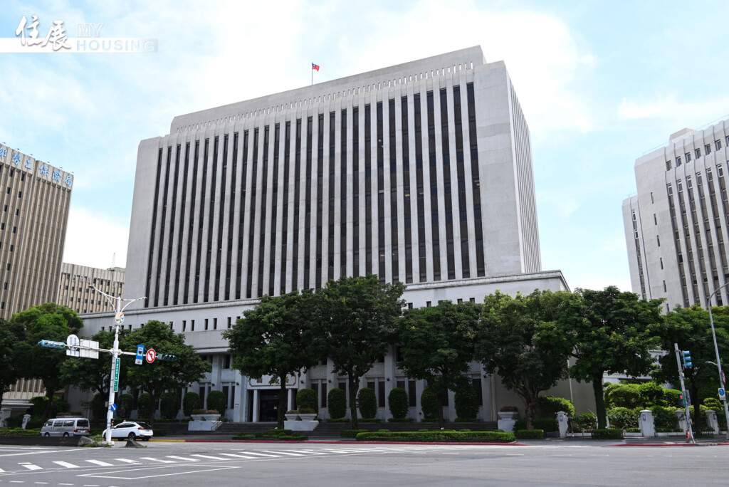 房市政策再受檢視 新青安4月「雙跌」