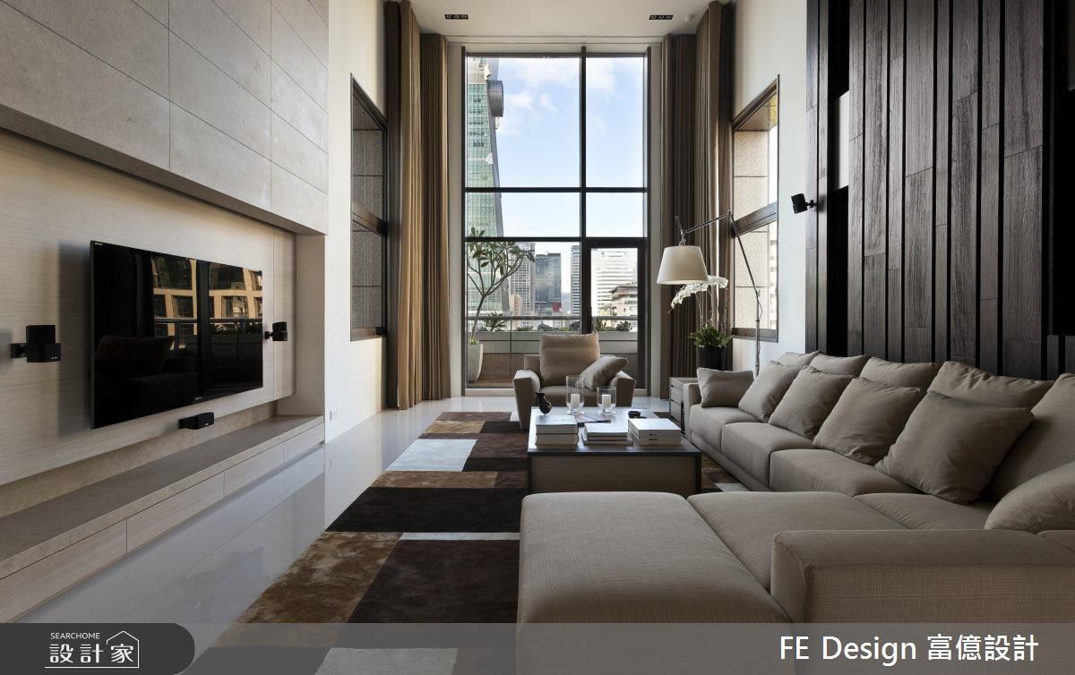 梯廳就是我家，一個人享受的藏光好宅