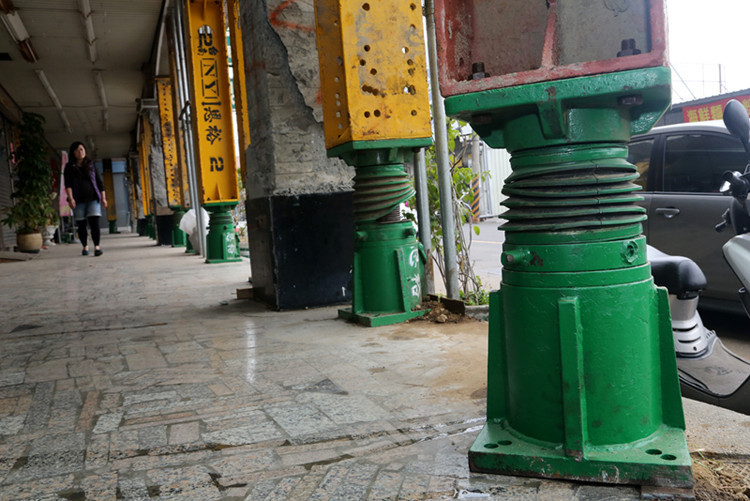 營建業五大荒謬　讓居住安全「大落漆」