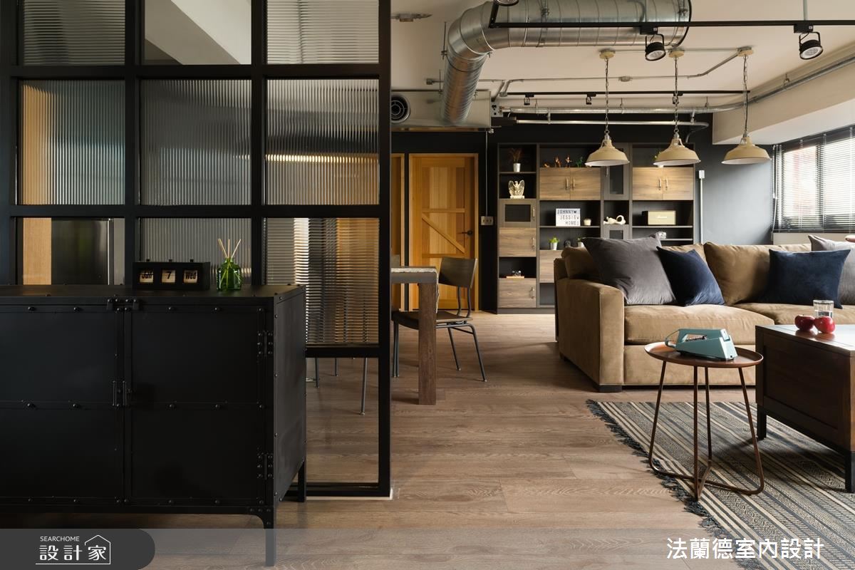 個性咖啡廳在我家！看 30 年老舊辦公室化身美式工業宅