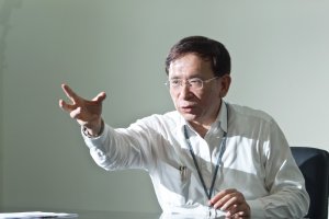 40年事業夥伴翻臉變仇人