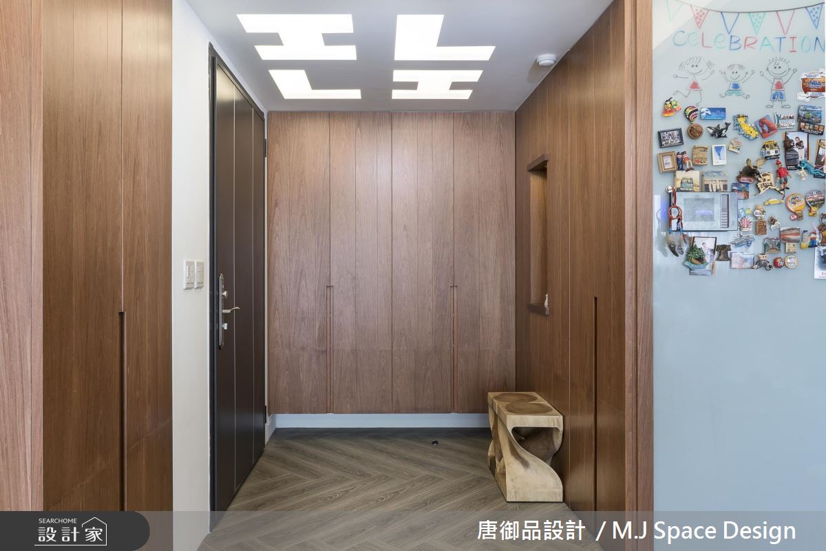 入住在森林般的家屋裡！ 揉合原木材質X 展示收納的迷人技法