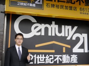 張璨鱗 業績百萬 而立未滿的超型男店長