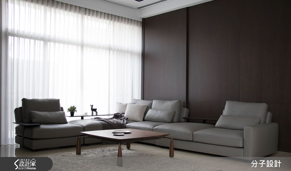 光影的沉謐之境 戀上 97 坪溫煦文藝品味