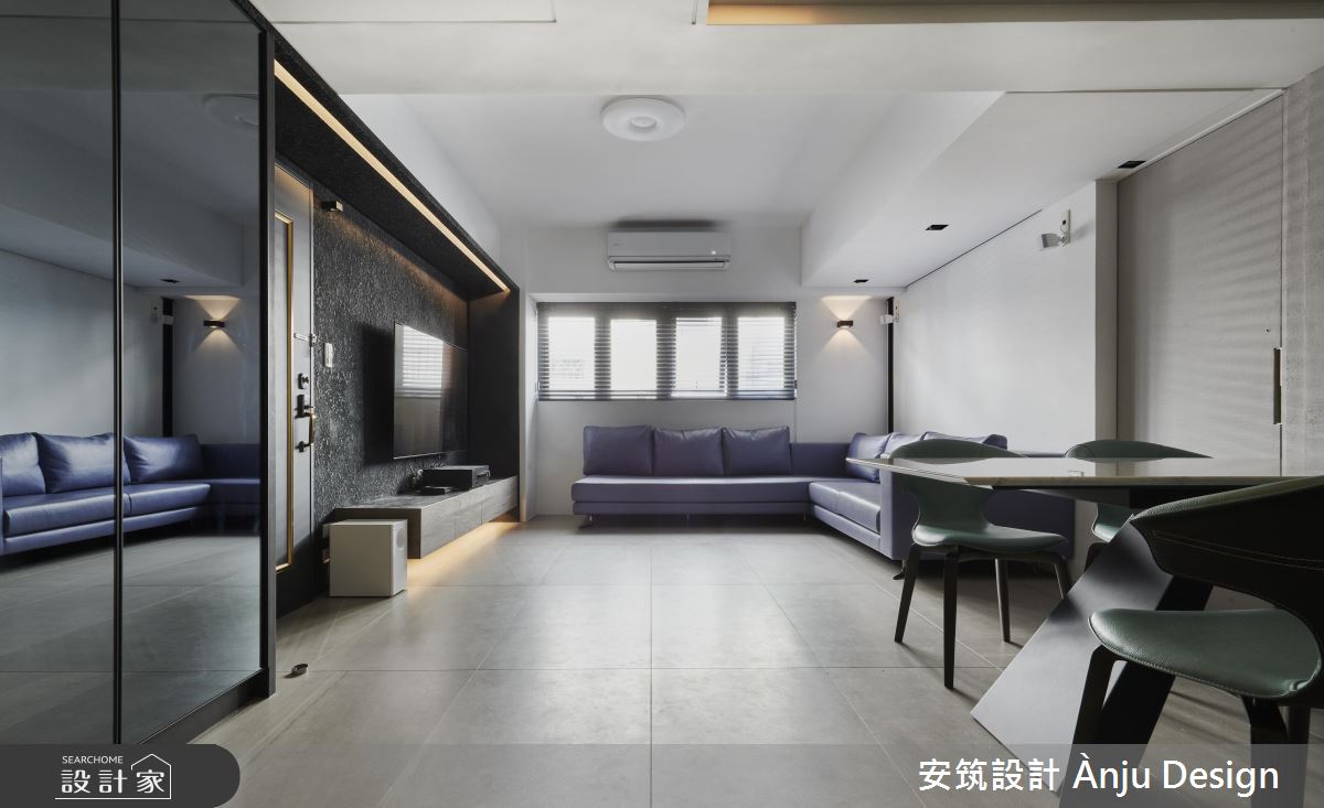 三代同堂起家厝揮別雜亂，隱藏大量書籍的秘密基地