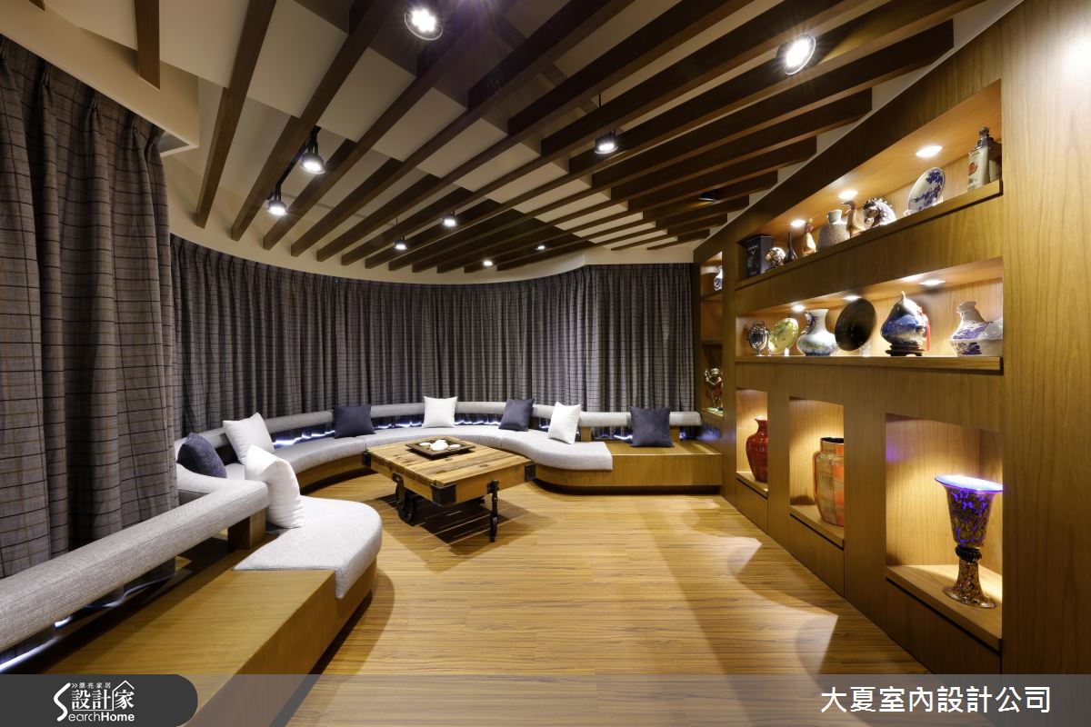 戶外歌劇院 x 室內日式禪  賞心悅目的大宅景觀 