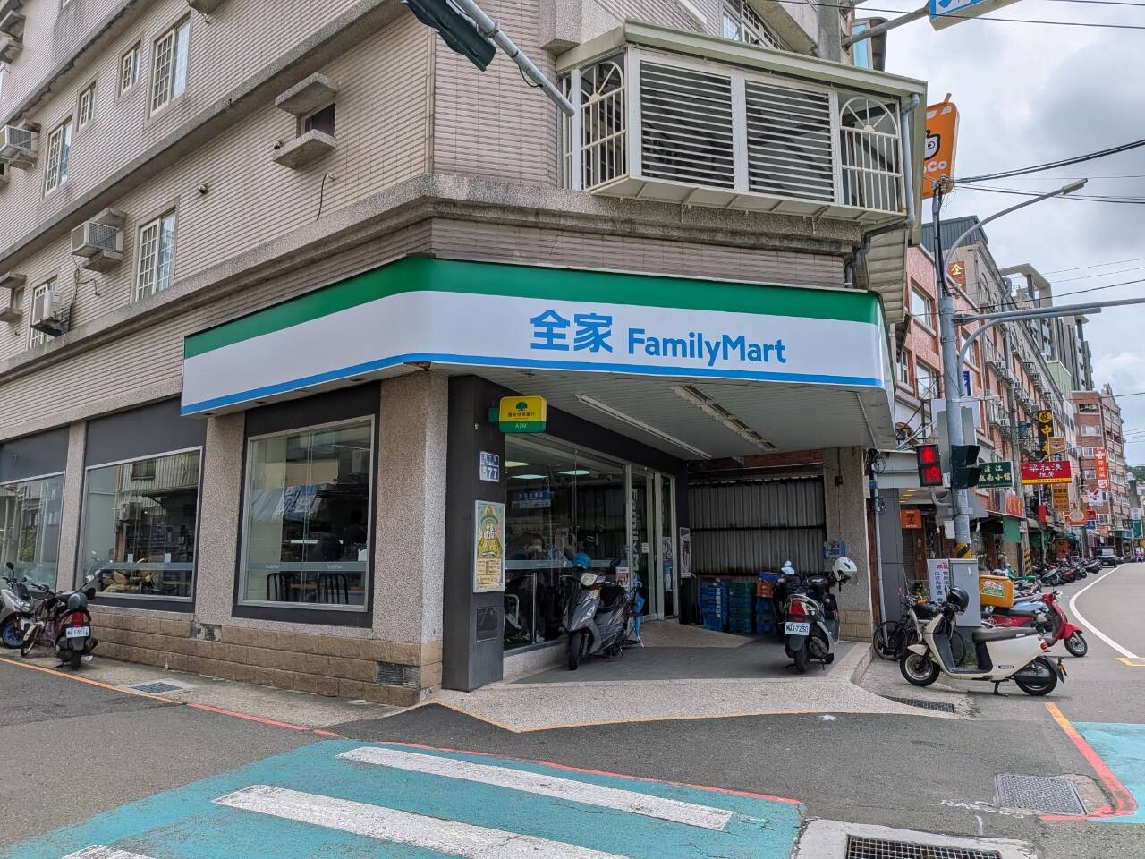 全家新竹新興店（攝影：樂屋特派員）