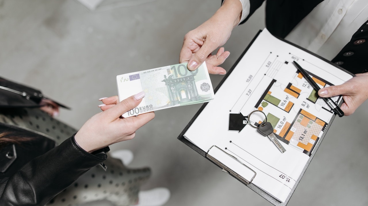 靠家裡買房也算「自己買」？網嘆：靠爸也比魯蛇強