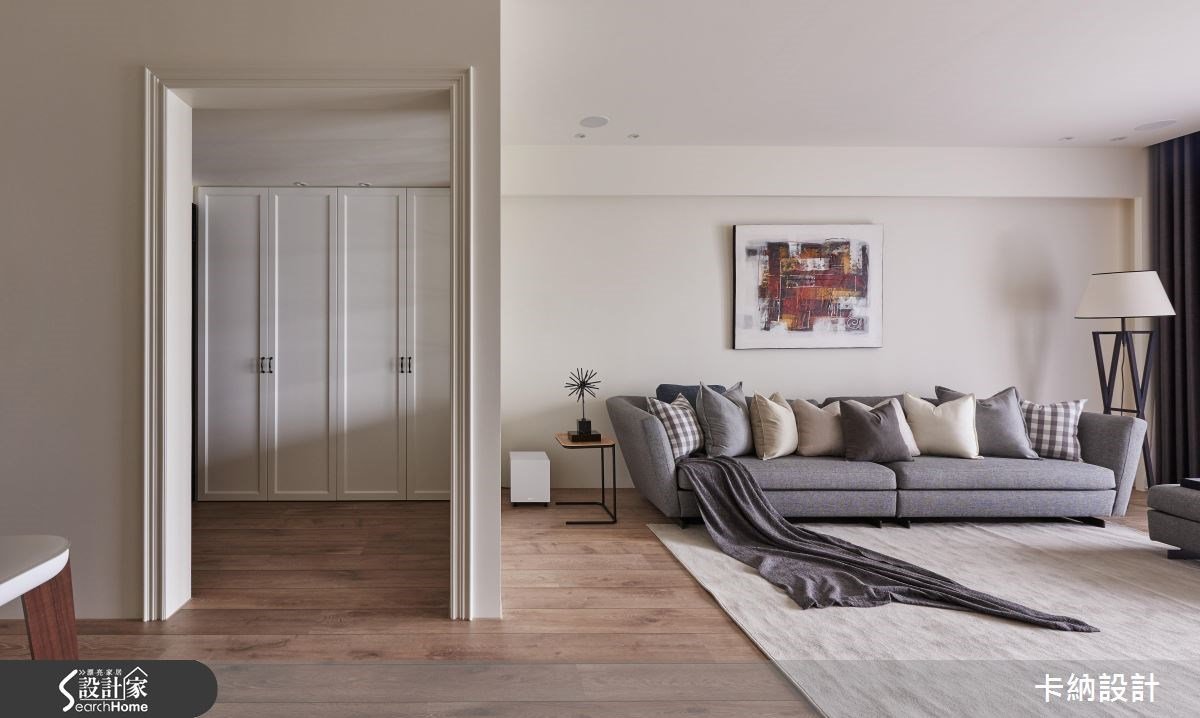 格局微調打造親近又獨立的家庭情感，開闊公區讓充沛採光入室