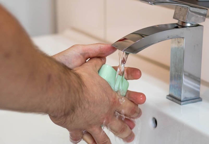 用瓦斯怕中毒 他想改成電熱水器 過來人喊母湯：很可怕