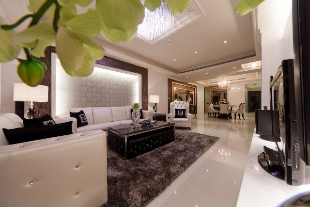 擁抱綠意展現水韻百水硯