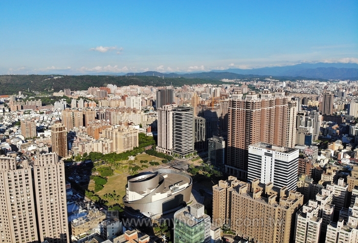 桃竹店面市場 兩樣情