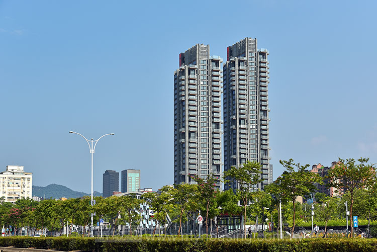 全台H1單價破百萬住宅交易量 創近3年新低