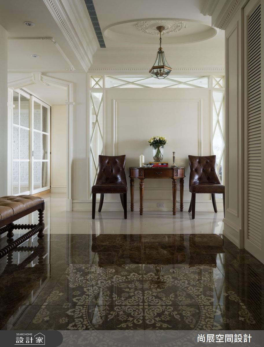 一窺美式殖民風格櫥窗！近百坪大宅的經典範例