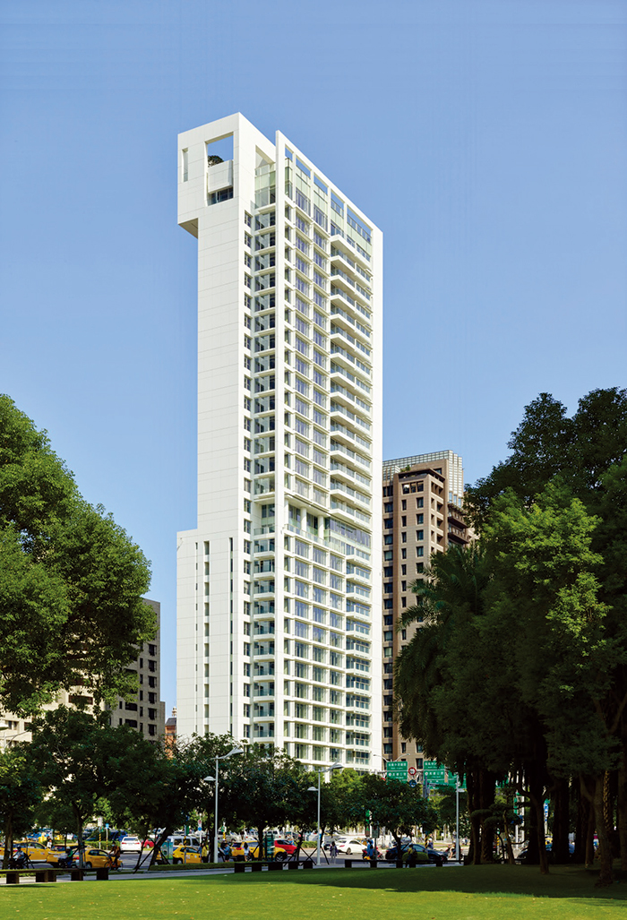 殷琪：會把最優秀的作品55TIMELESS琢白 留給客戶