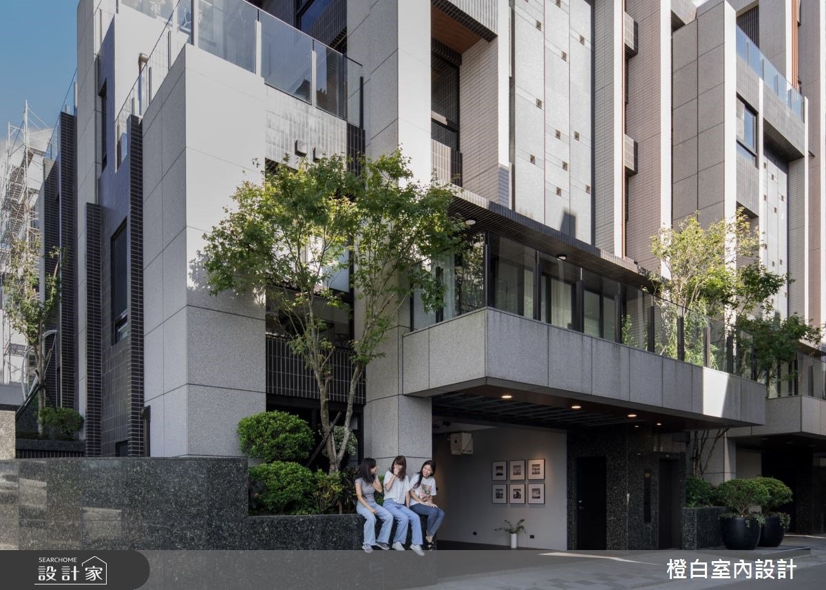 不受限的山林系透天別墅！分層規劃親子宅，還有視聽間、圖書室跟泡澡設計