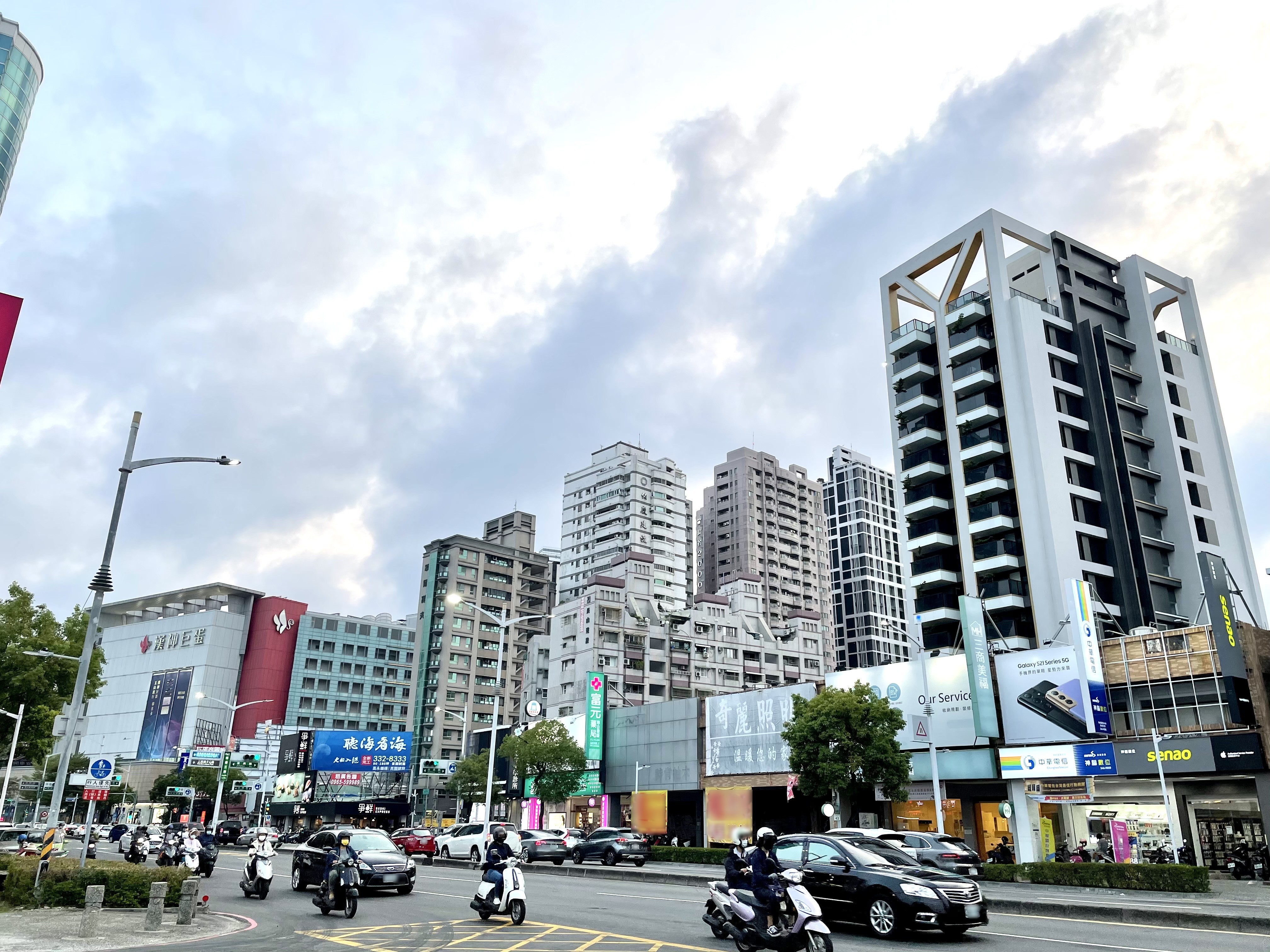 「全台最大」唐吉訶德在高雄！大立百貨拚轉型 商圈漲聲響起