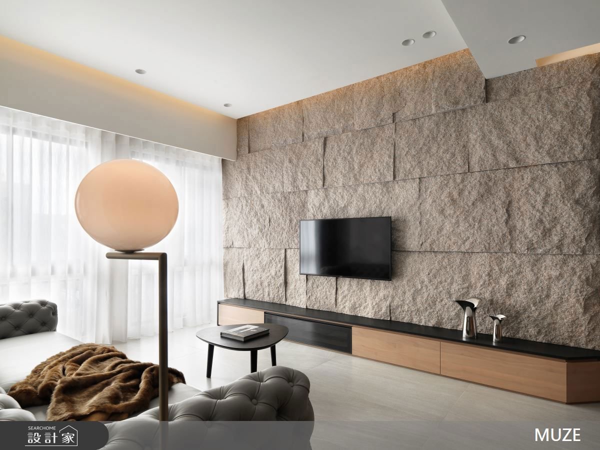 醫師的 30 坪單身獨享宅，以石與木寫出安定溫度，將自然氣息帶入療癒的...