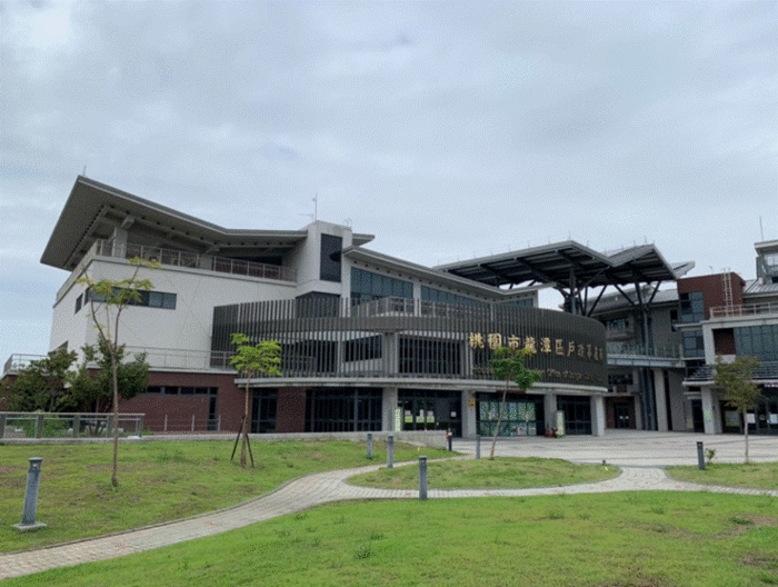 龍潭房市之所以能在波動的環境中維持穩健，關鍵在於其獨特的「產業＋交通」雙重支撐。