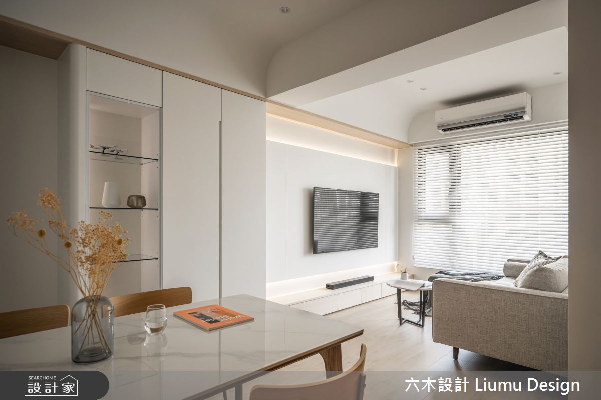 混搭北歐與簡約現代！揉合溫潤木紋、藝術塗料與燈帶，兼具人文與實用風尚宅