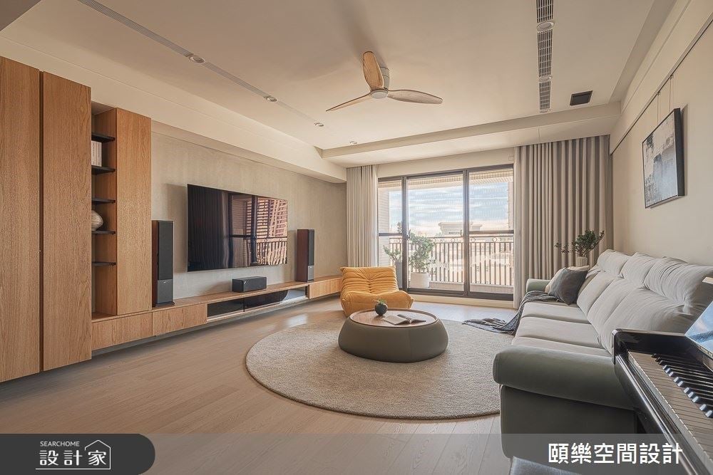 用木格柵為家營造日系慵懶感吧！30坪淺木與白的無印親子宅，給孩子最無...