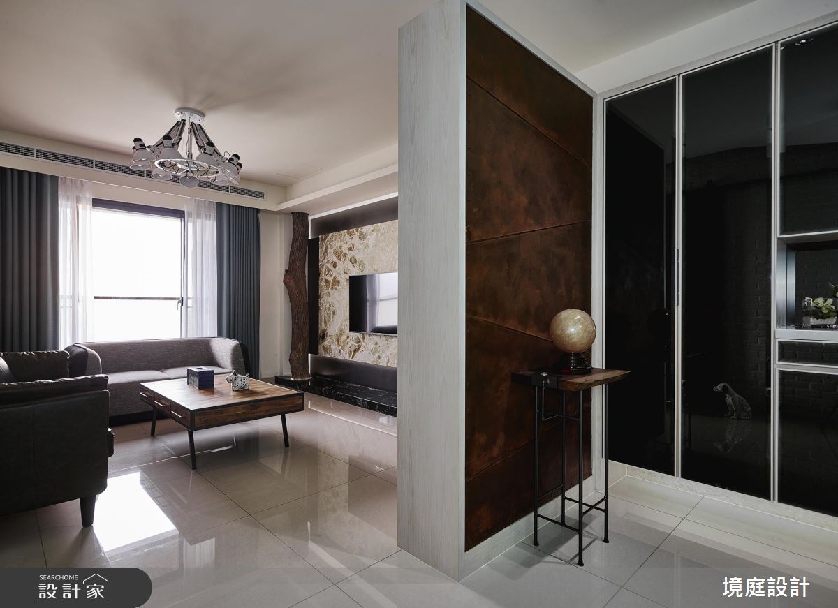 3 口之家的童趣想像  一起進入 25 坪工業風古堡探險！