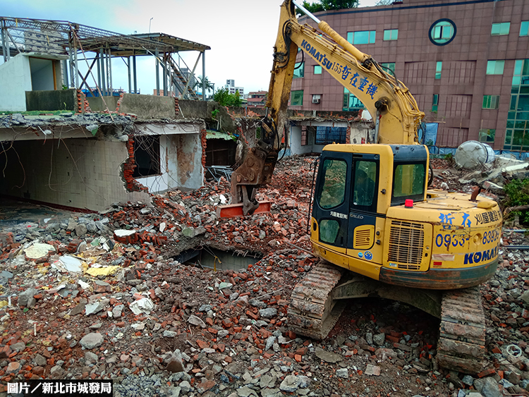 新北市防災都更成效卓著 新蘆雙案拆除完成