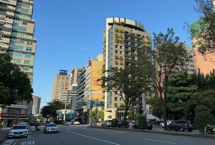 「不送安養中心就是不孝？」網友：長輩住機構，最難熬的不是病痛... | M...