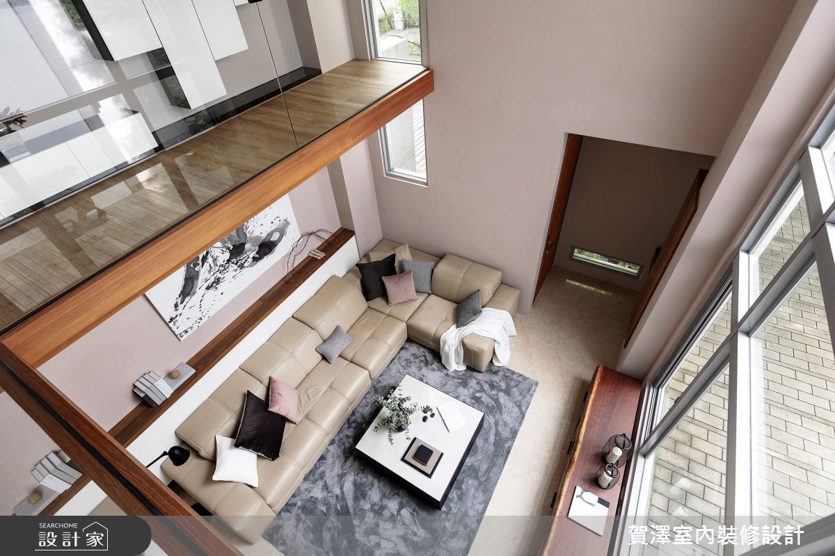 莫蘭迪色與原木的動人演繹 展現靜謐舒心的現代風別墅