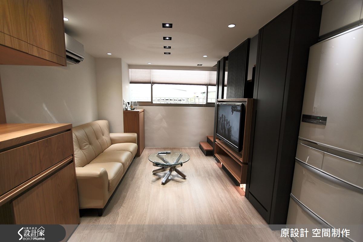 機能收納 X 流暢動線 獨享 11 坪溫潤木色樓中樓